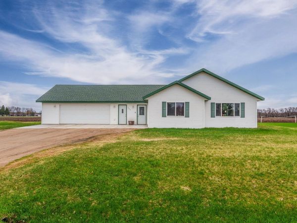 206 Lincoln Avenue E, Ulen, MN 56585