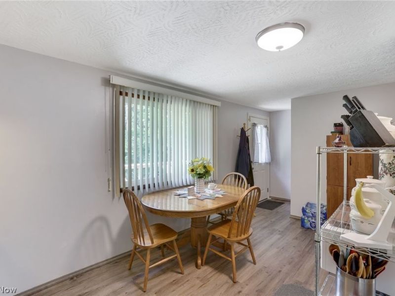 62682 Beverly Lane, Cambridge, OH 43725 Photo 10