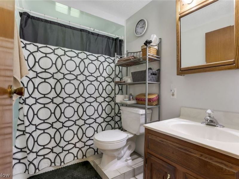 62682 Beverly Lane, Cambridge, OH 43725 Photo 20