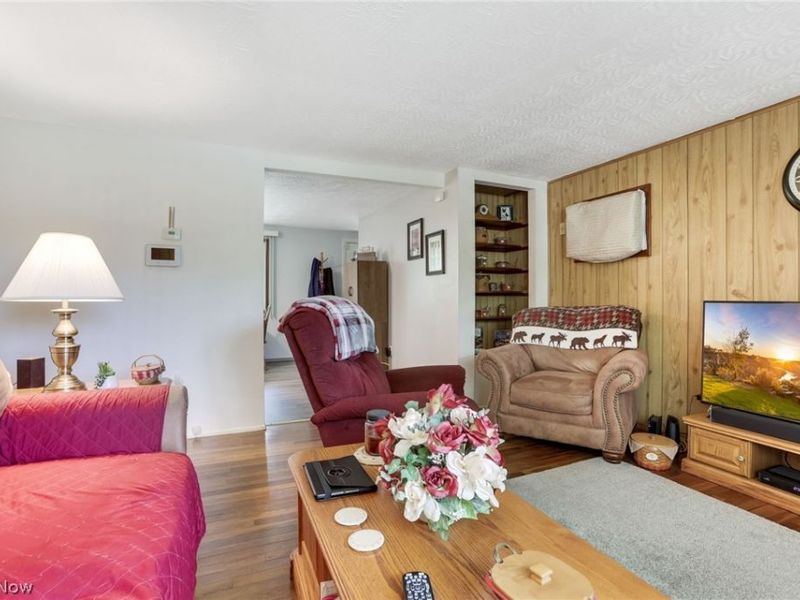 62682 Beverly Lane, Cambridge, OH 43725 Photo 6