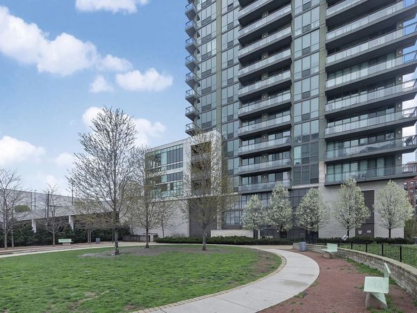 660 W WAYMAN Street, Unit 204, Chicago, IL 60661