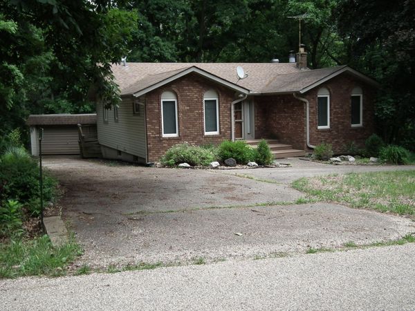 18 Sheridan Drive , Putnam, IL 61560
