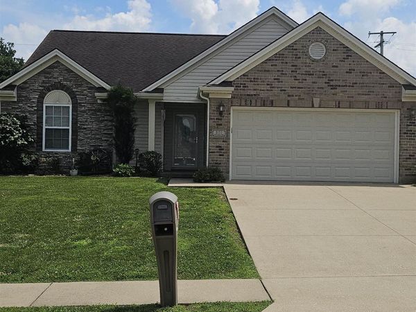 801 Criterion Way, Evansville, IN 47711