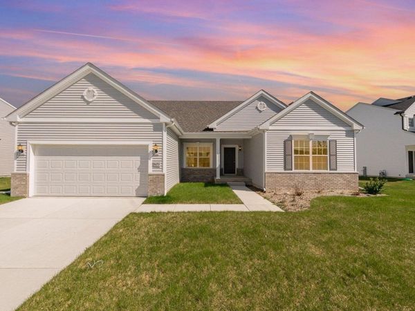 2755 E 105th Avenue , Crown Point, IN 46307