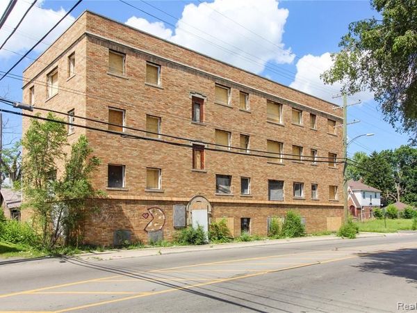 10820 SCHOOLCRAFT Street, Detroit, MI 48238