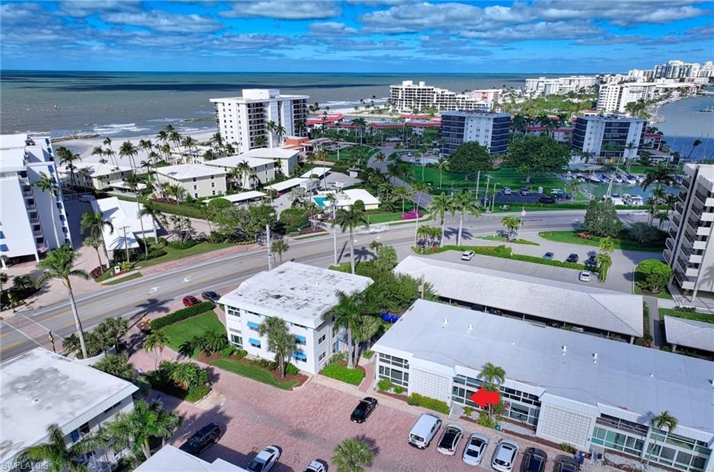 2100 Gulf Shore Blvd N, Unit 107, Naples, FL 34102 Photo