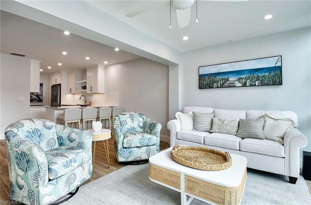 2100 Gulf Shore Blvd N, Unit 107, Naples, FL 34102 Photo