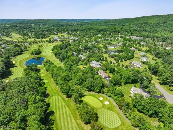 30 Dogwood Dr, Readington, NJ 08889
