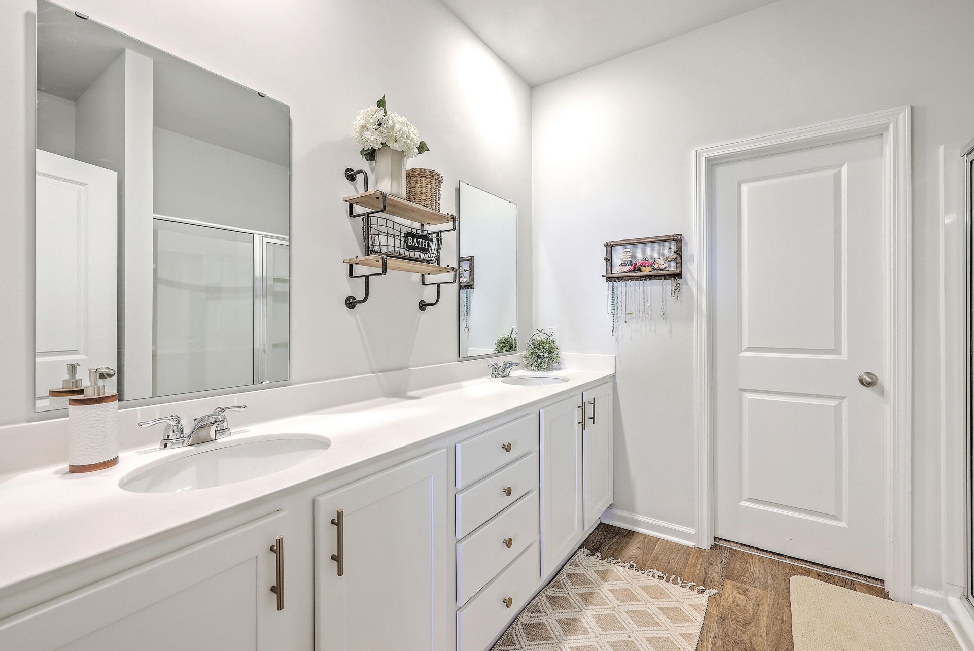 156 William Clark Boulevard Photo 24