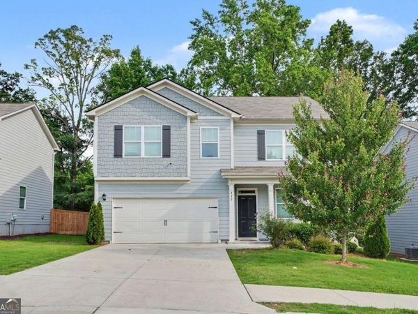 477 Starbuck Parkway, Pendergrass, GA 30567