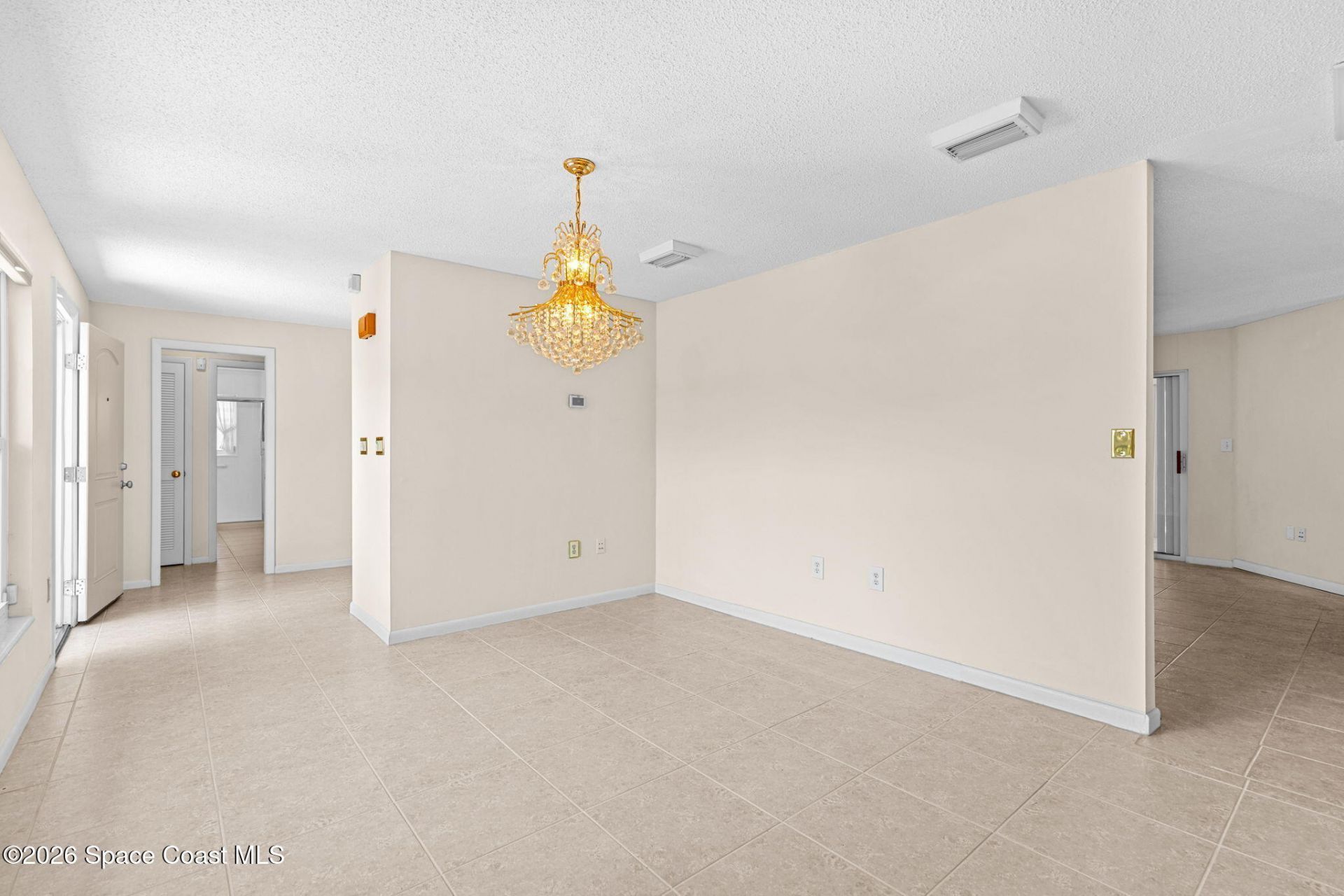 27 Westview Lane, Cocoa Beach, FL 32931 Photo