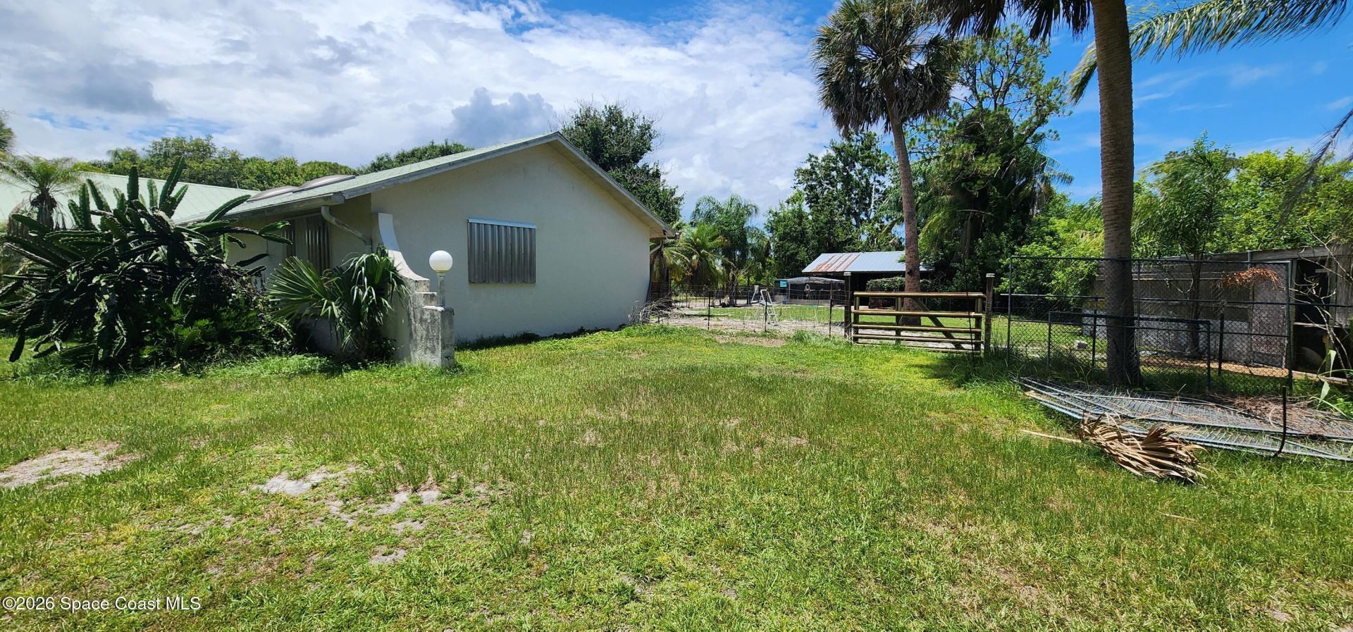 6870 Crepe Myrtle Drive, Grant, FL 32949 Photo