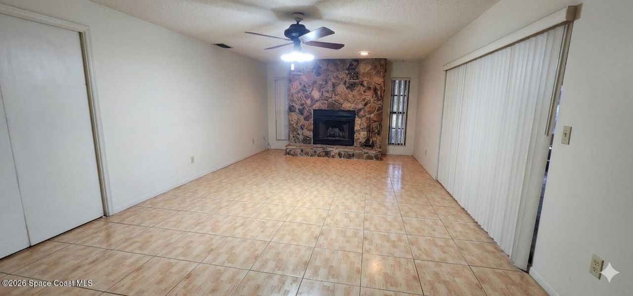 6870 Crepe Myrtle Drive , Grant, FL 32949 Photo