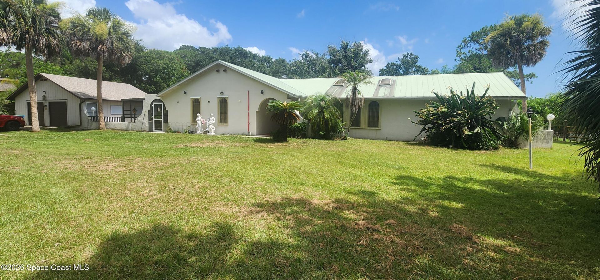 6870 Crepe Myrtle Drive, Grant, FL 32949 Photo