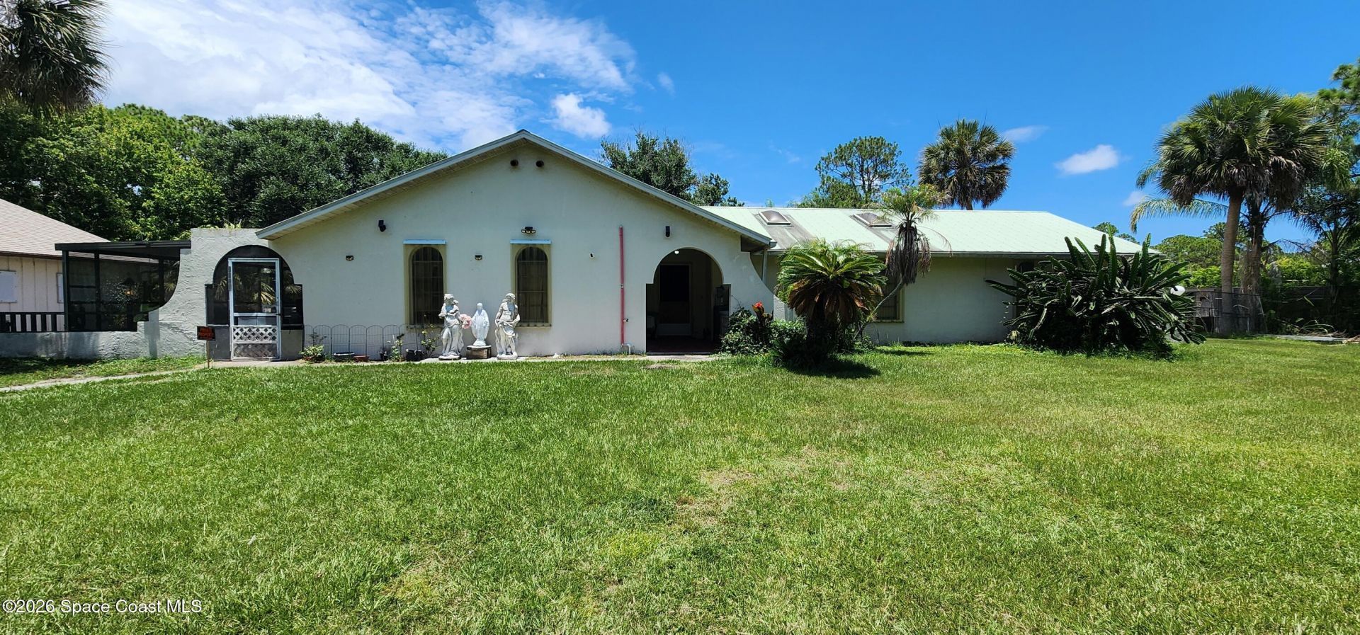 6870 Crepe Myrtle Drive, Grant, FL 32949 Photo