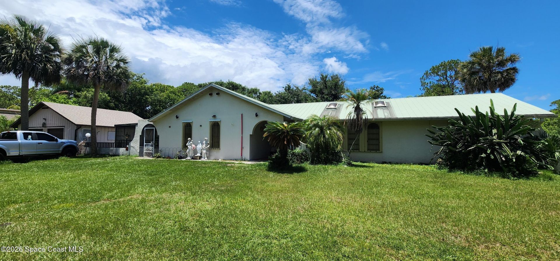 6870 Crepe Myrtle Drive, Grant, FL 32949 Photo