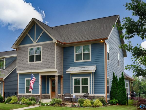 1502 Trek Street, Huntsville, AL 35811