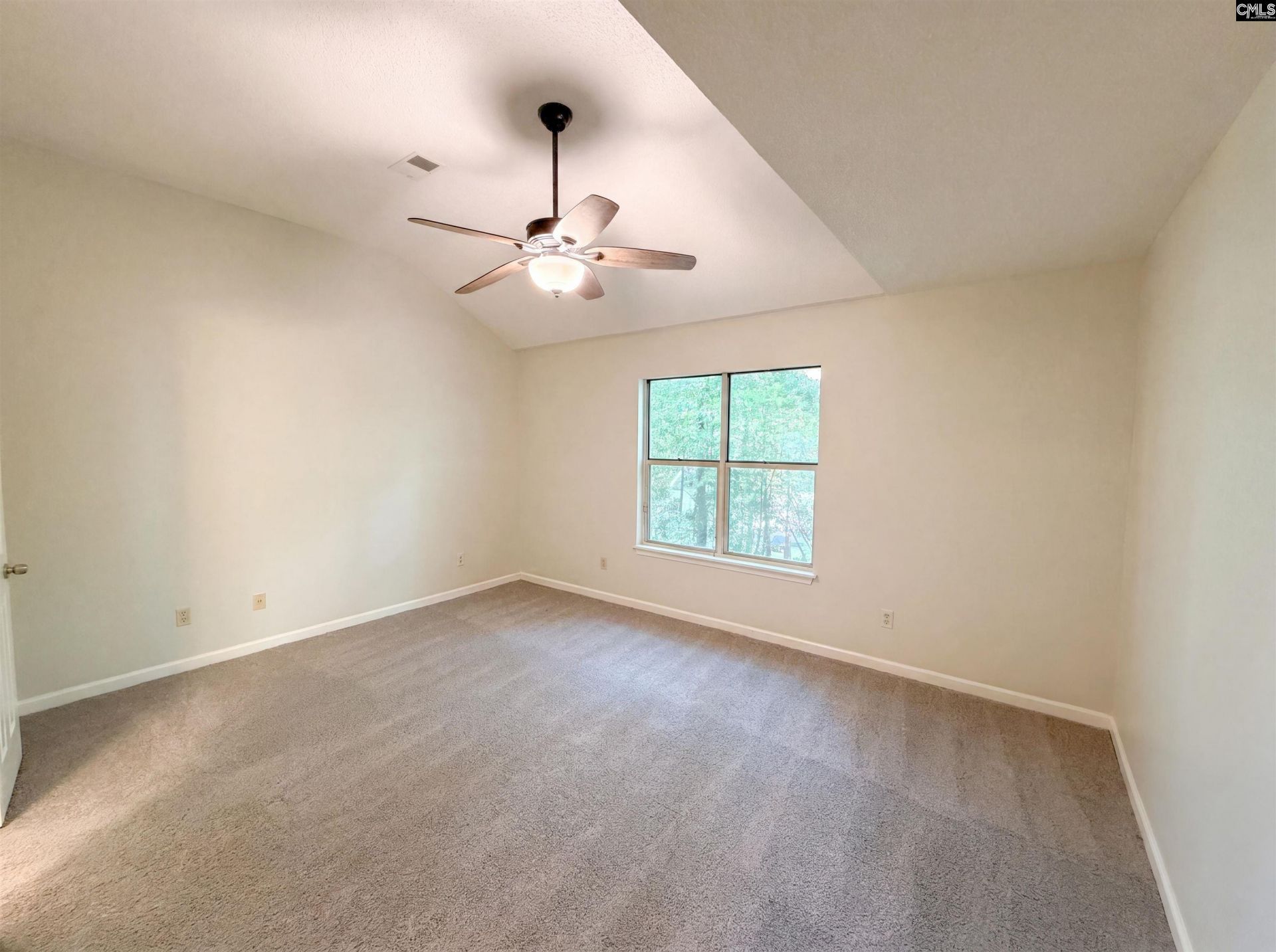 39 Saint Albans Road  Photo 12