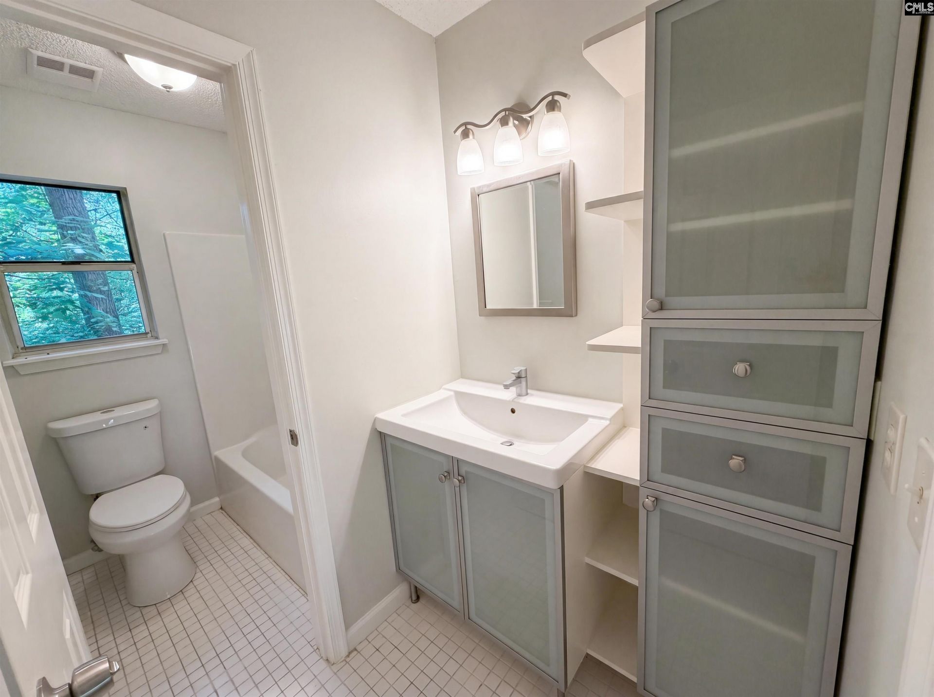 39 Saint Albans Road  Photo 17