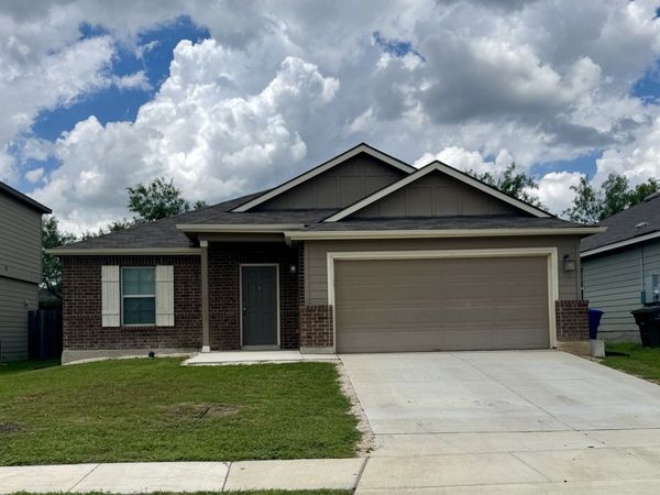 5539 PEARL VLY, San Antonio, TX 78242