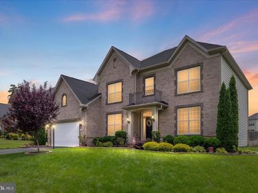 12137 HICKORY FALLS COURT, WOODBRIDGE, VA 22192