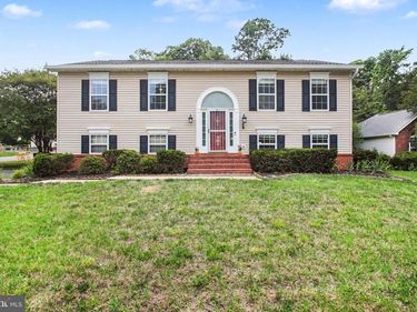 11700 WOODLAND VIEW DRIVE, FREDERICKSBURG, VA 22407
