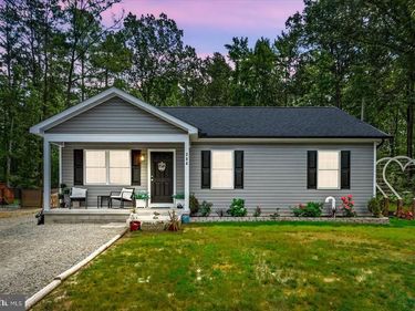284 SHOREWOOD DRIVE , COLONIAL BEACH, VA 22443