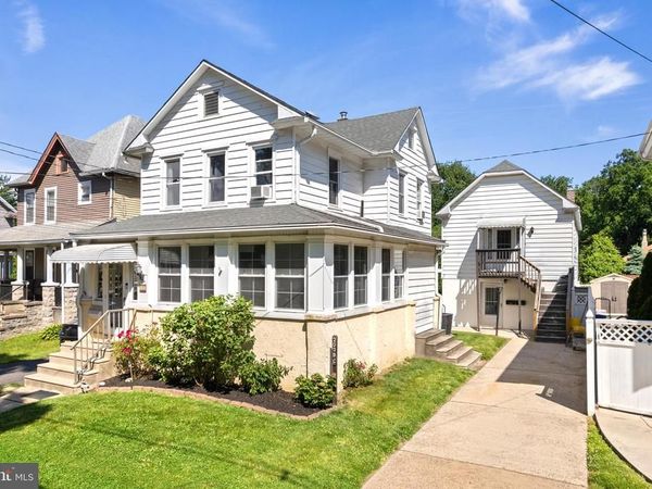 203 ALBANY AVENUE, BARRINGTON, NJ 08007
