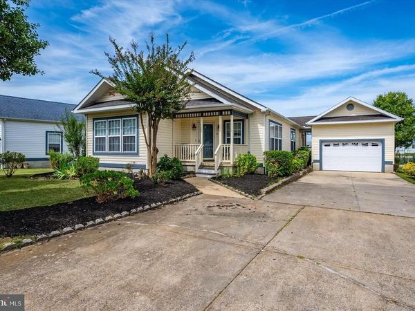 16 WINDSWEPT DRIVE , BERLIN, MD 21811