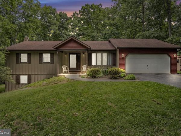 350 POPLAR ROAD, DILLSBURG, PA 17019