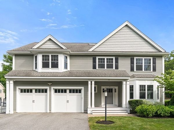 49 Sheridan Circle, Winchester, MA 01890