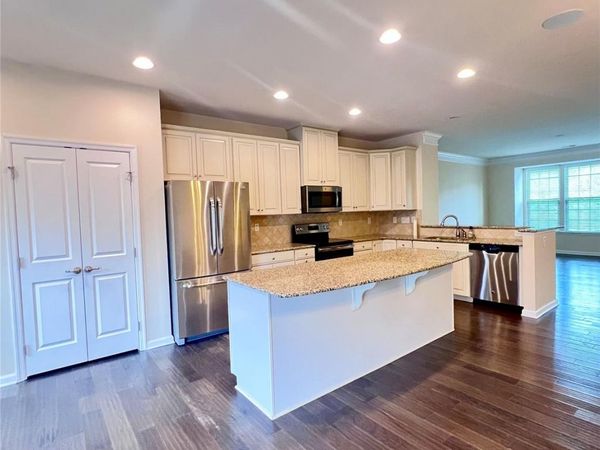 4008 Zilker Park Drive , Charlotte, NC 28217