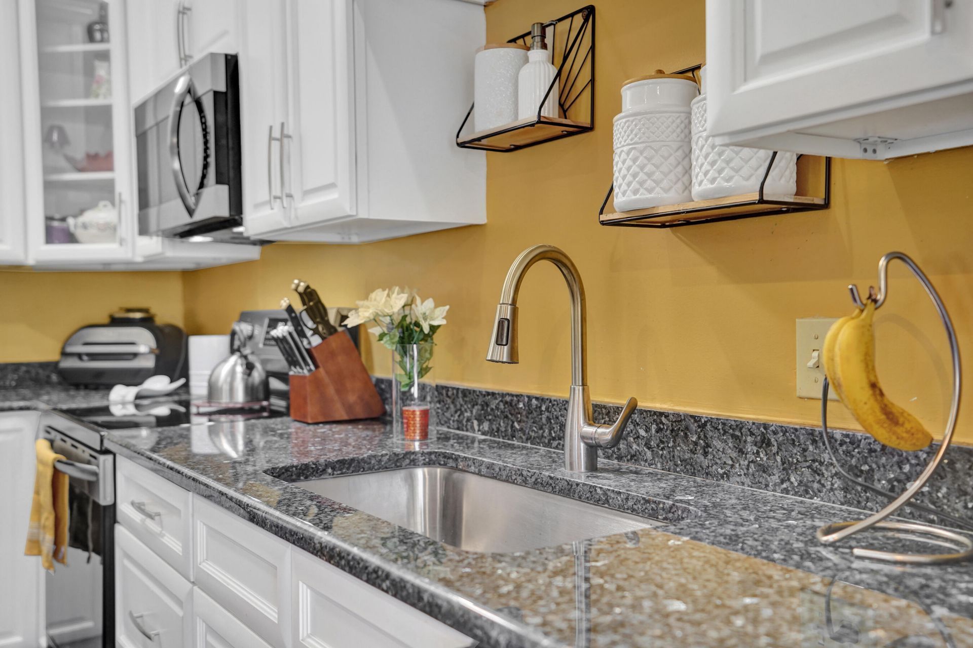 2915 NW 12th Street, Unit D, Delray Beach, FL 33445 Photo