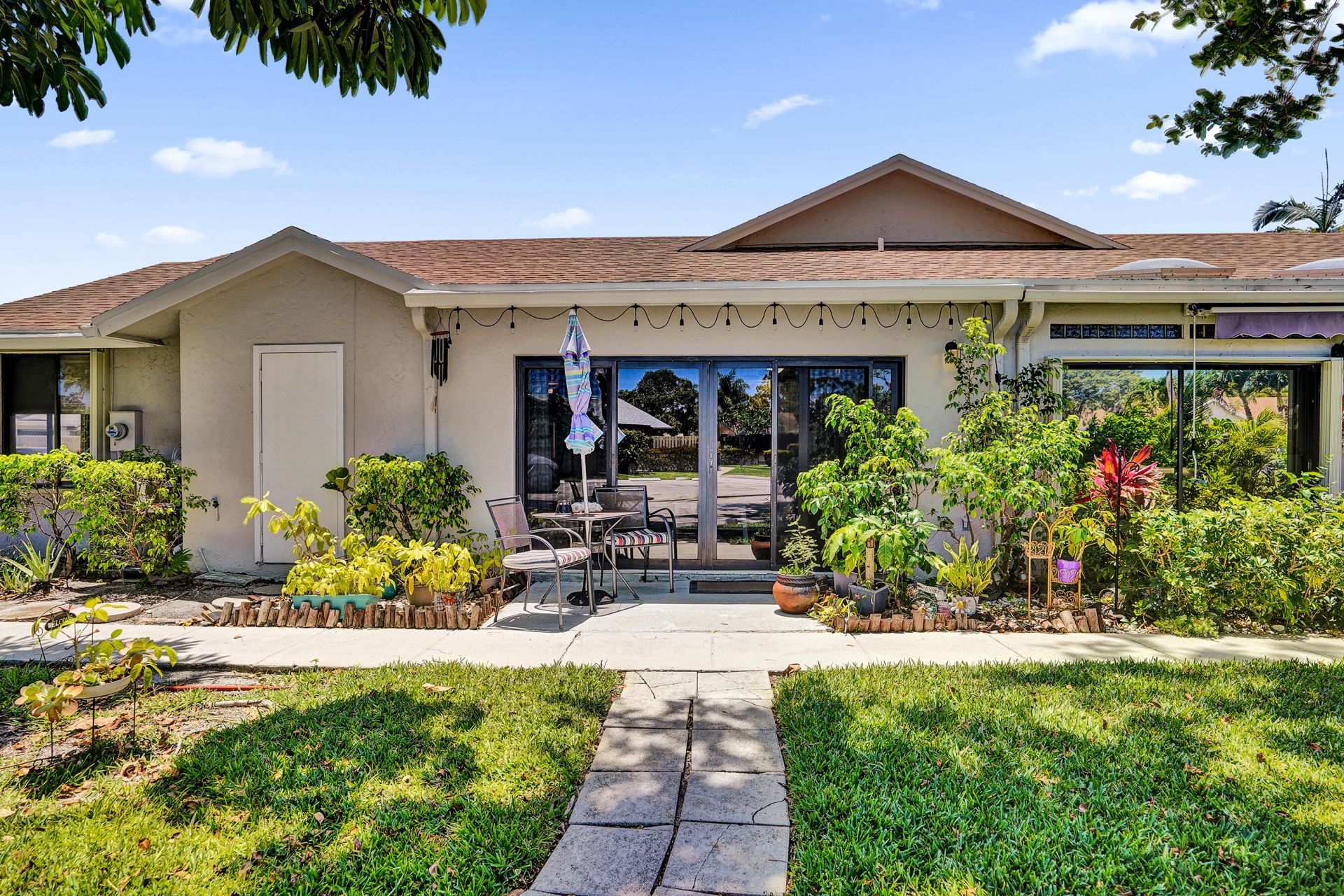 2915 NW 12th Street, Unit D, Delray Beach, FL 33445 Photo