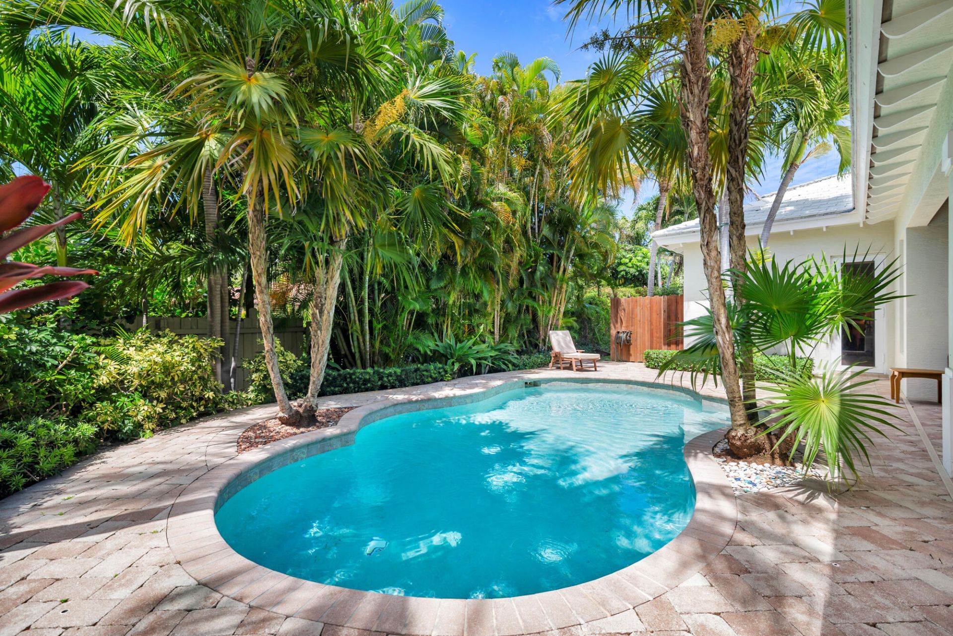 235 Claremont Lane, Palm Beach Shores, FL 33404 Photo