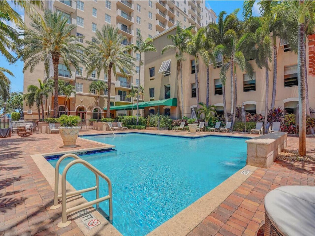 616 Clearwater Park Road, Unit Lp4, West Palm Beach, FL 33401 Photo