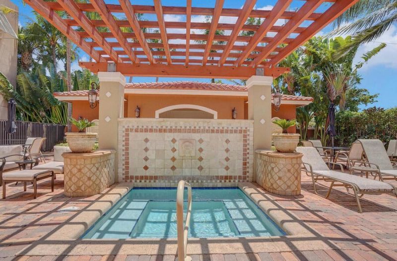 616 Clearwater Park Road, Unit Lp4, West Palm Beach, FL 33401 Photo