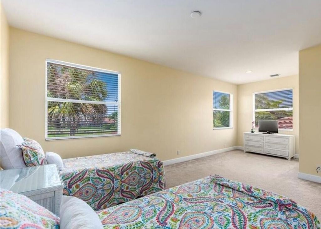 850 SW Palm Cove Drive, Palm City, FL 34990 Photo