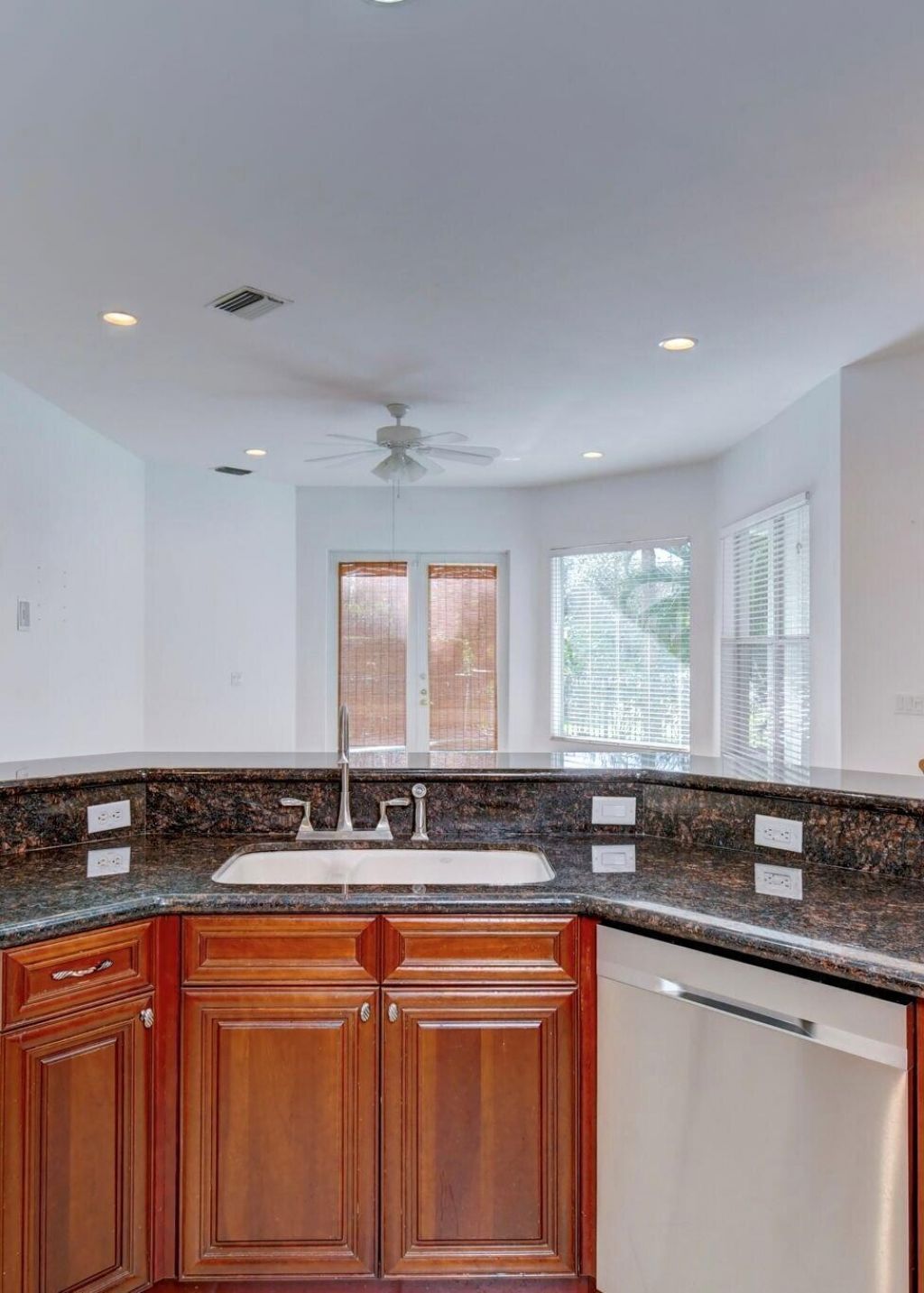 850 SW Palm Cove Drive, Palm City, FL 34990 Photo