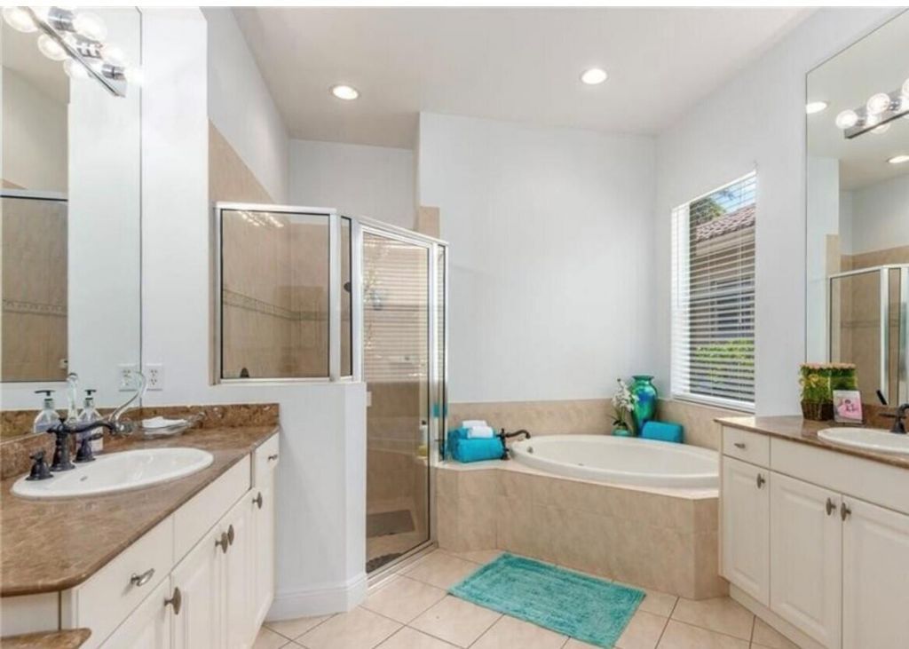 850 SW Palm Cove Drive, Palm City, FL 34990 Photo