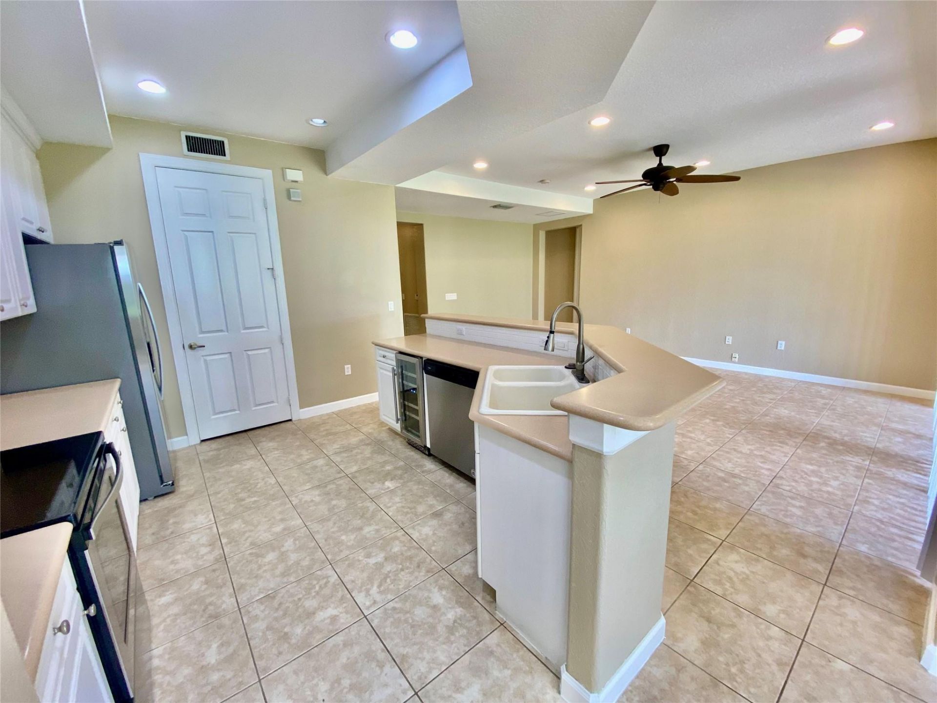 7911 NW 128th Lane, Unit 11-c, Parkland, FL 33076 Photo