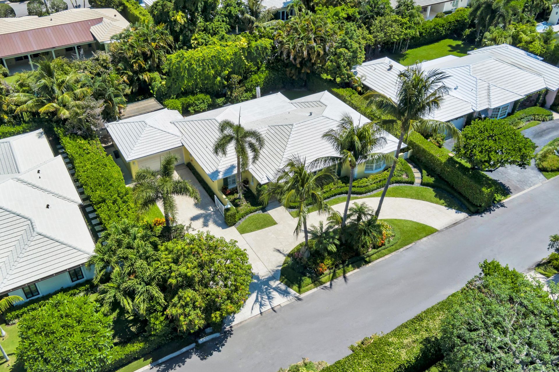 241 Via Linda, Palm Beach, FL 33480 Photo