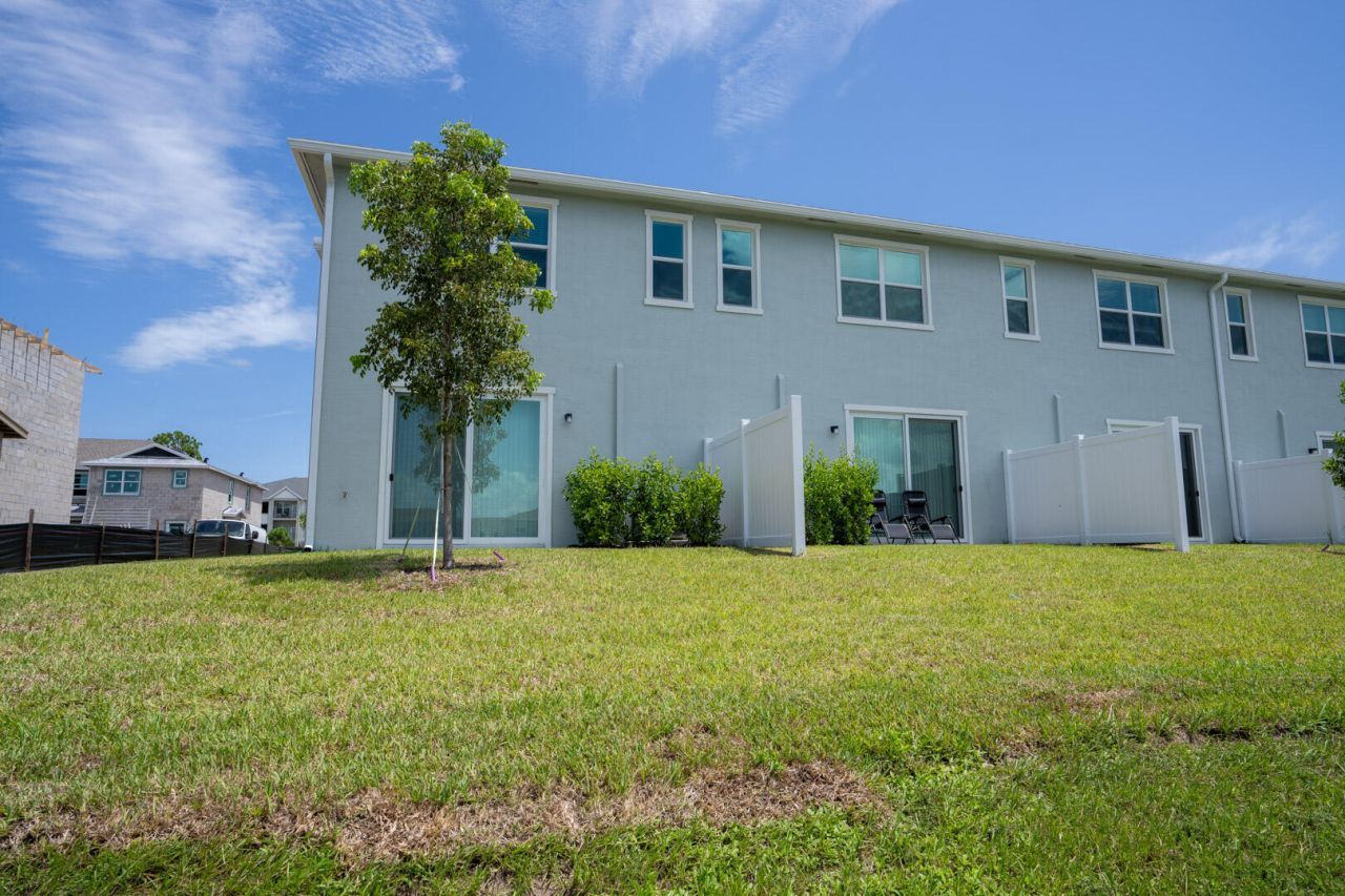 380 SE Crossoak Lane, Port Saint Lucie, FL 34984 Photo