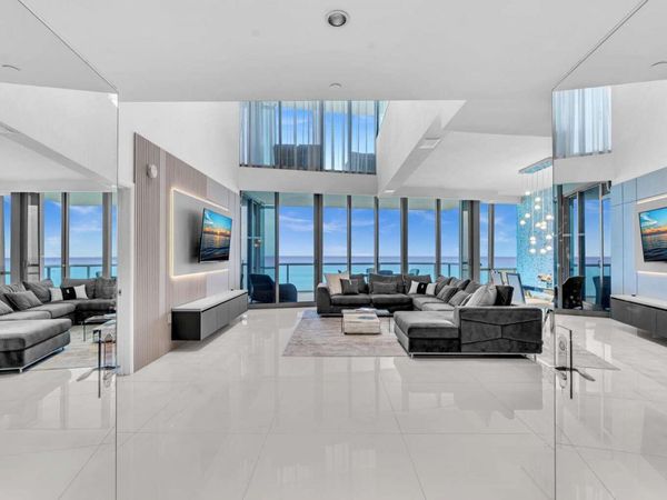 17121 Collins Avenue, Unit 4403, Sunny Isles Beach, FL 33160