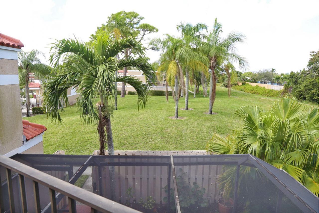 3935 Village Drive, Unit A, Delray Beach, FL 33445 Photo
