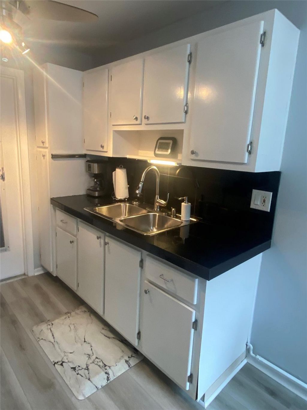 224 Hibiscus Avenue, Unit 253, Lauderdale by the Sea, FL 33308 Photo