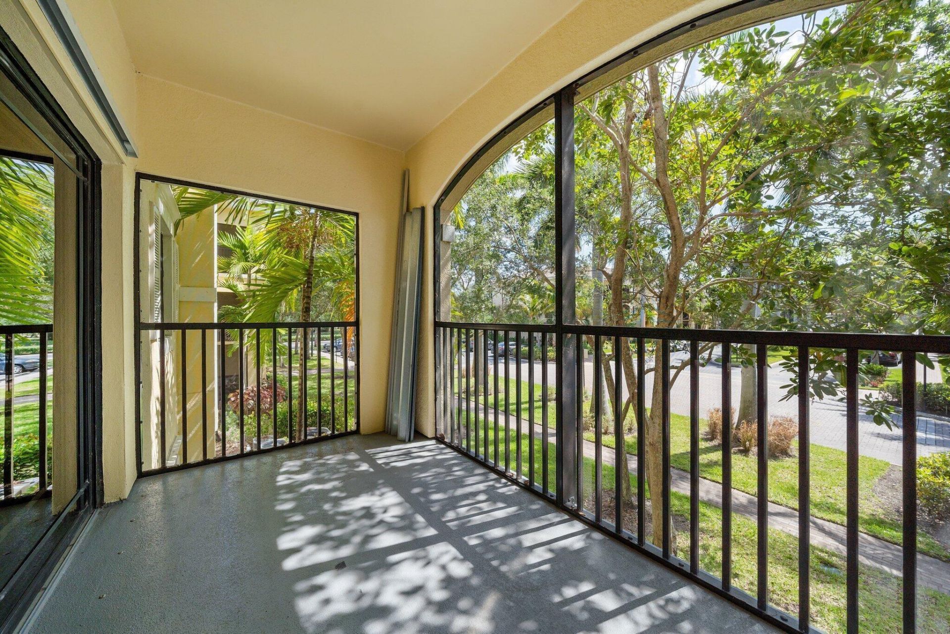3020 Alcazar Place, Unit 202, Palm Beach Gardens, FL 33410 Photo