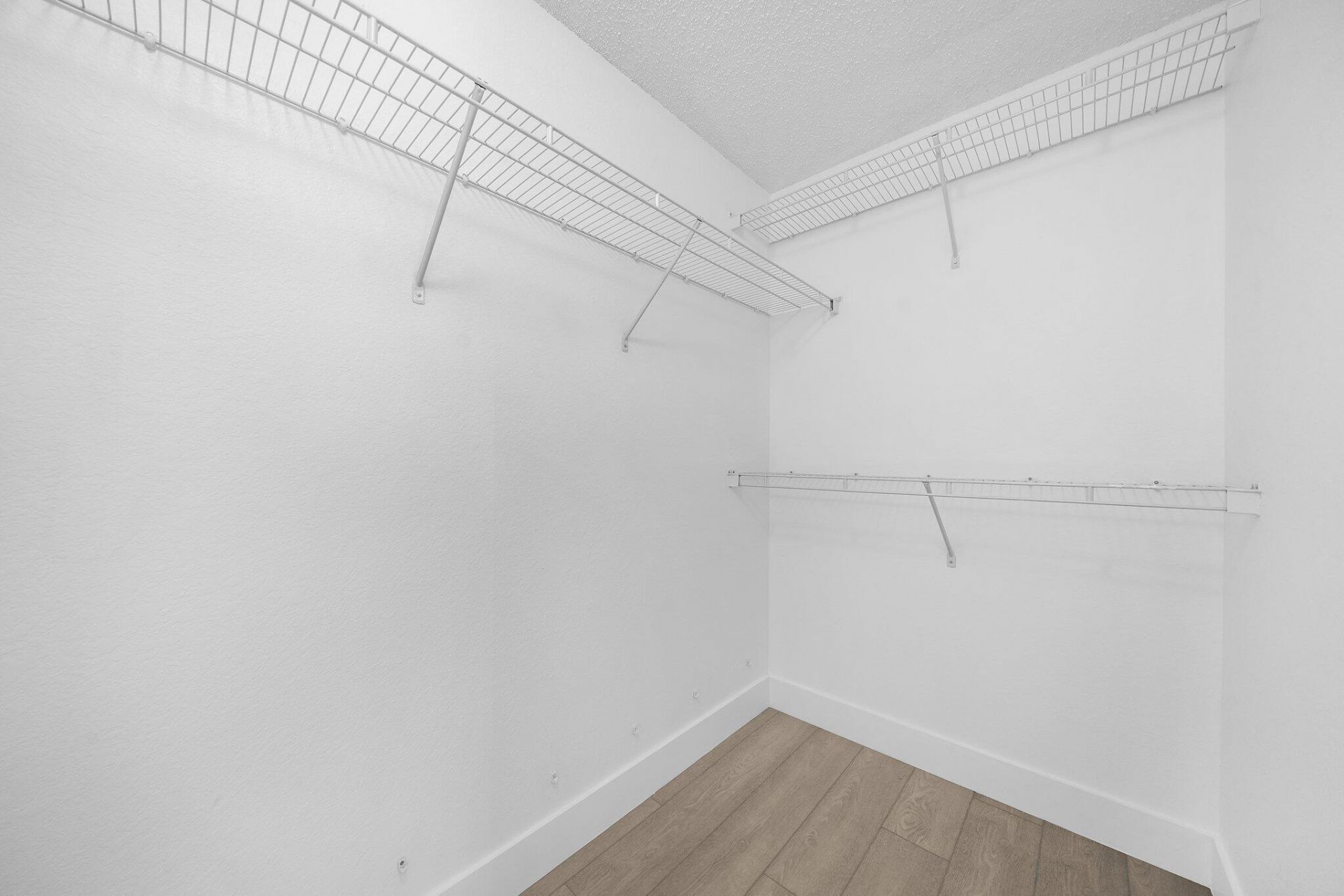 3020 Alcazar Place, Unit 202, Palm Beach Gardens, FL 33410 Photo