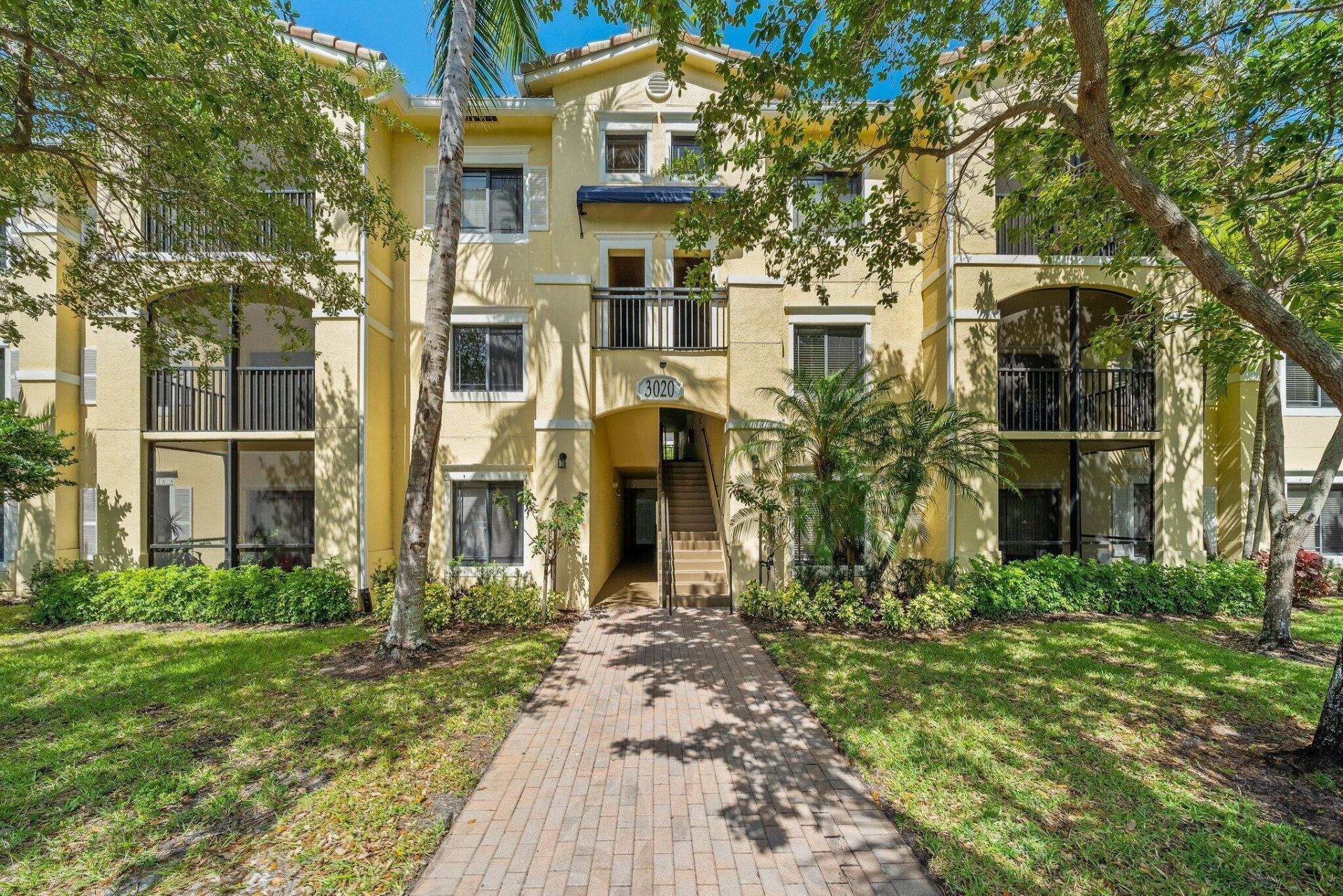 3020 Alcazar Place, Unit 202, Palm Beach Gardens, FL 33410 Photo
