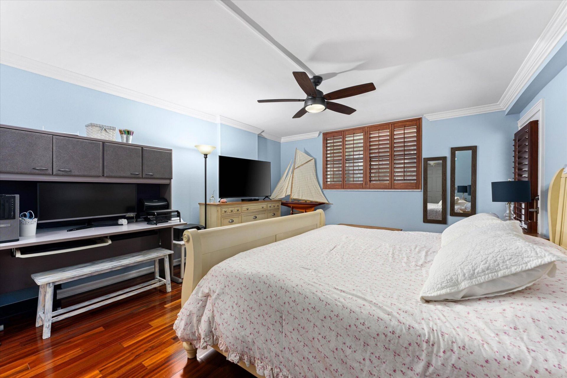 145 S Ocean Avenue, Unit 208, Palm Beach Shores, FL 33404 Photo